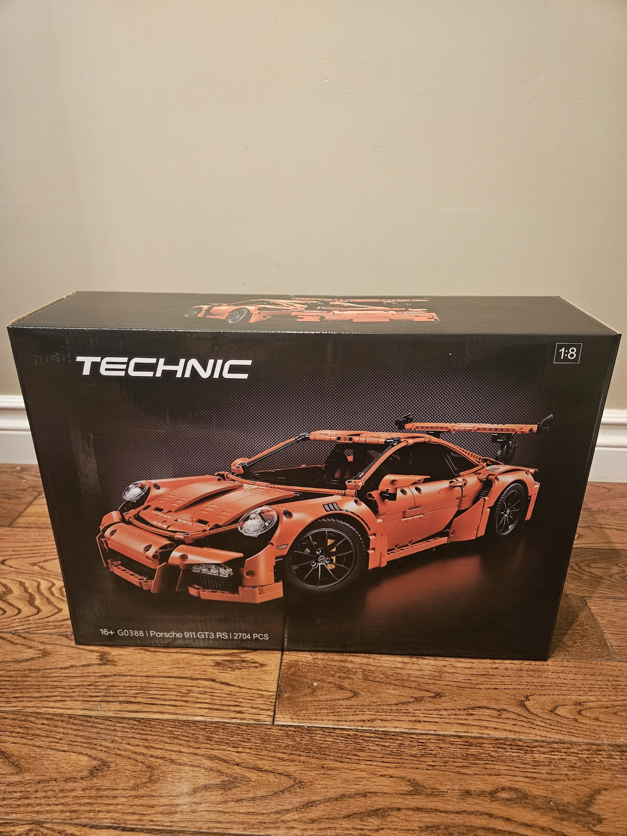 Porsche 911 GT3 RS Car - 2028 Pieces - 42056