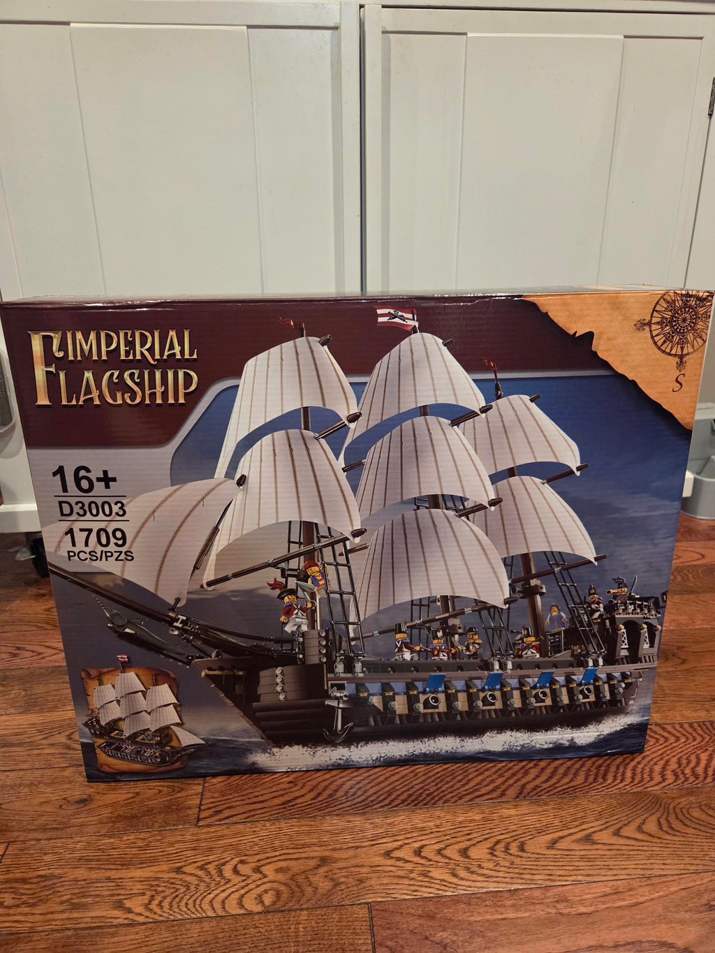 Imperial Flagship - 1664 Pieces - 10210