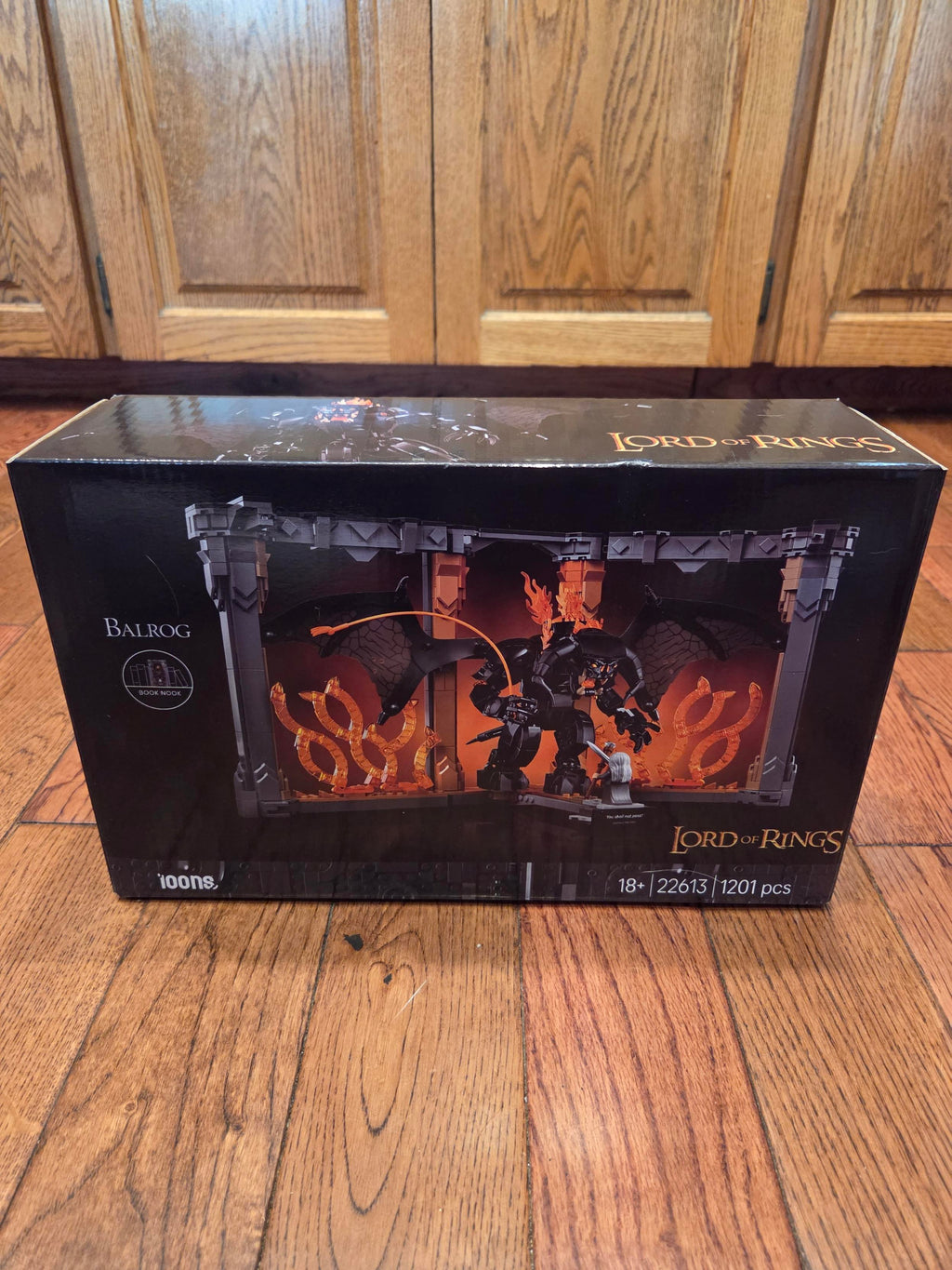 Lord of the Rings Balrog Book Nook - 1201 Pieces - 10367