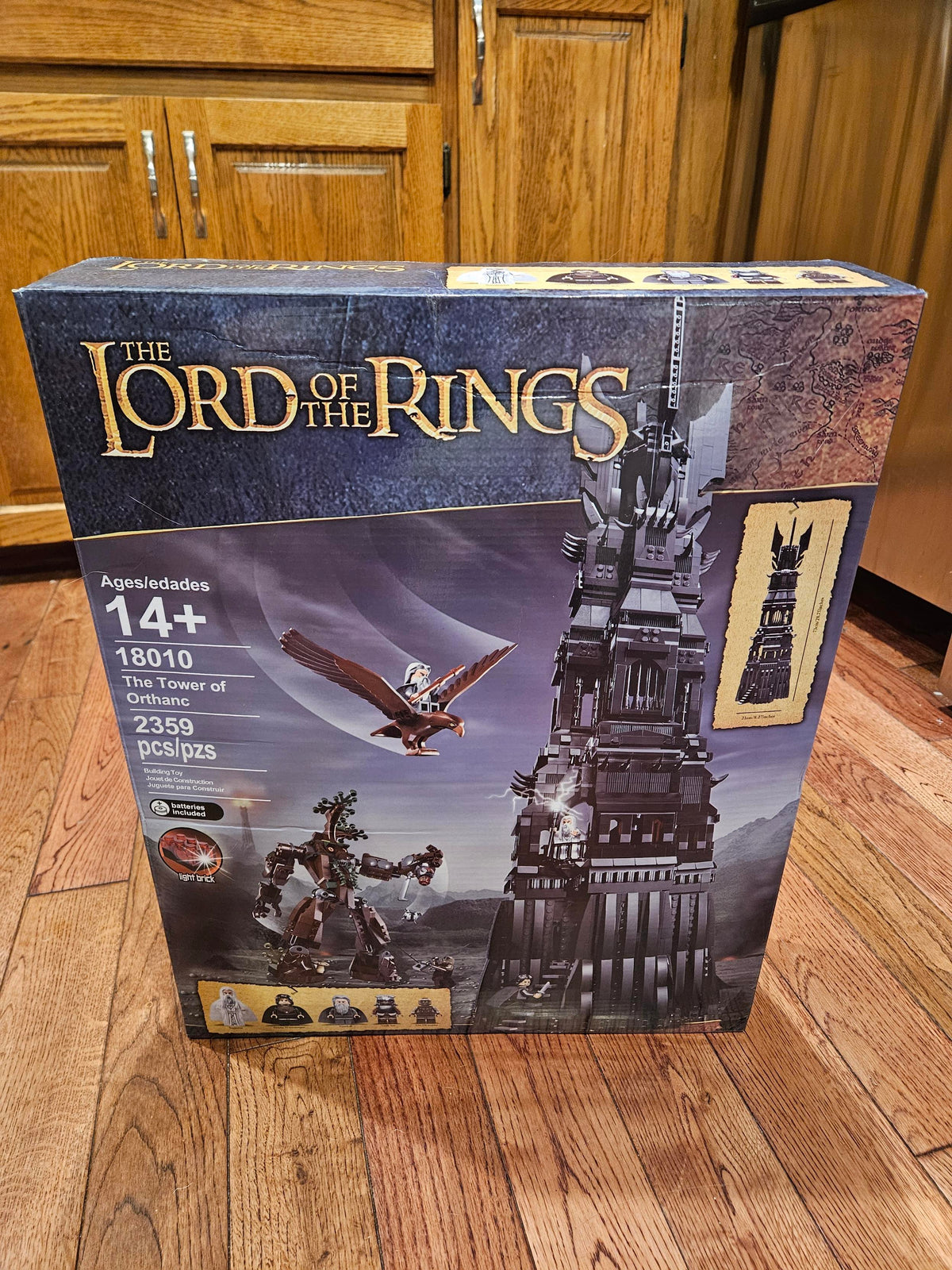 Lord of the Rings Tower Of Orthanc - 2359 Pieces - 10237
