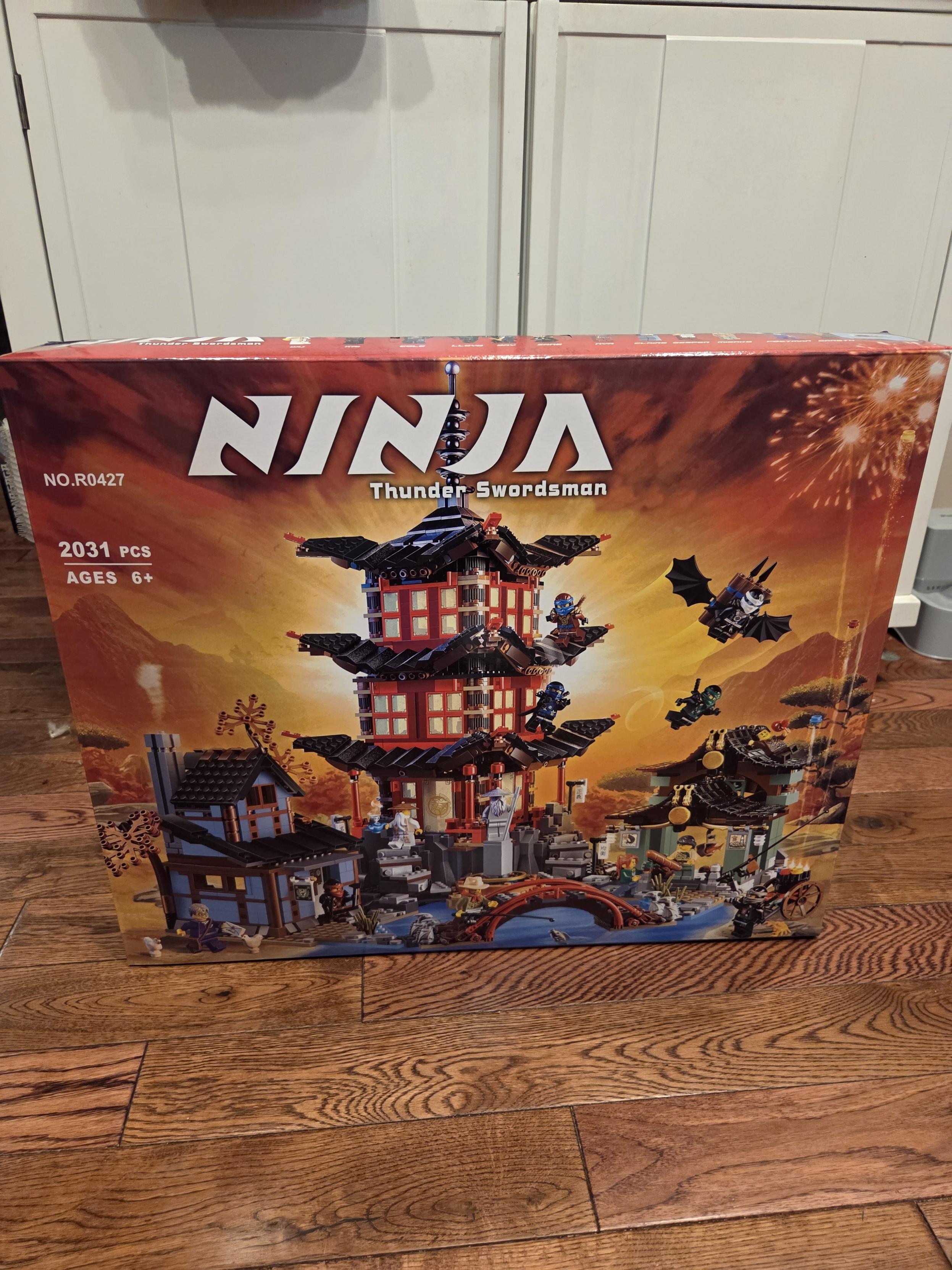 Ninja Temple of Airjitzu - 2028 Pieces - 70751
