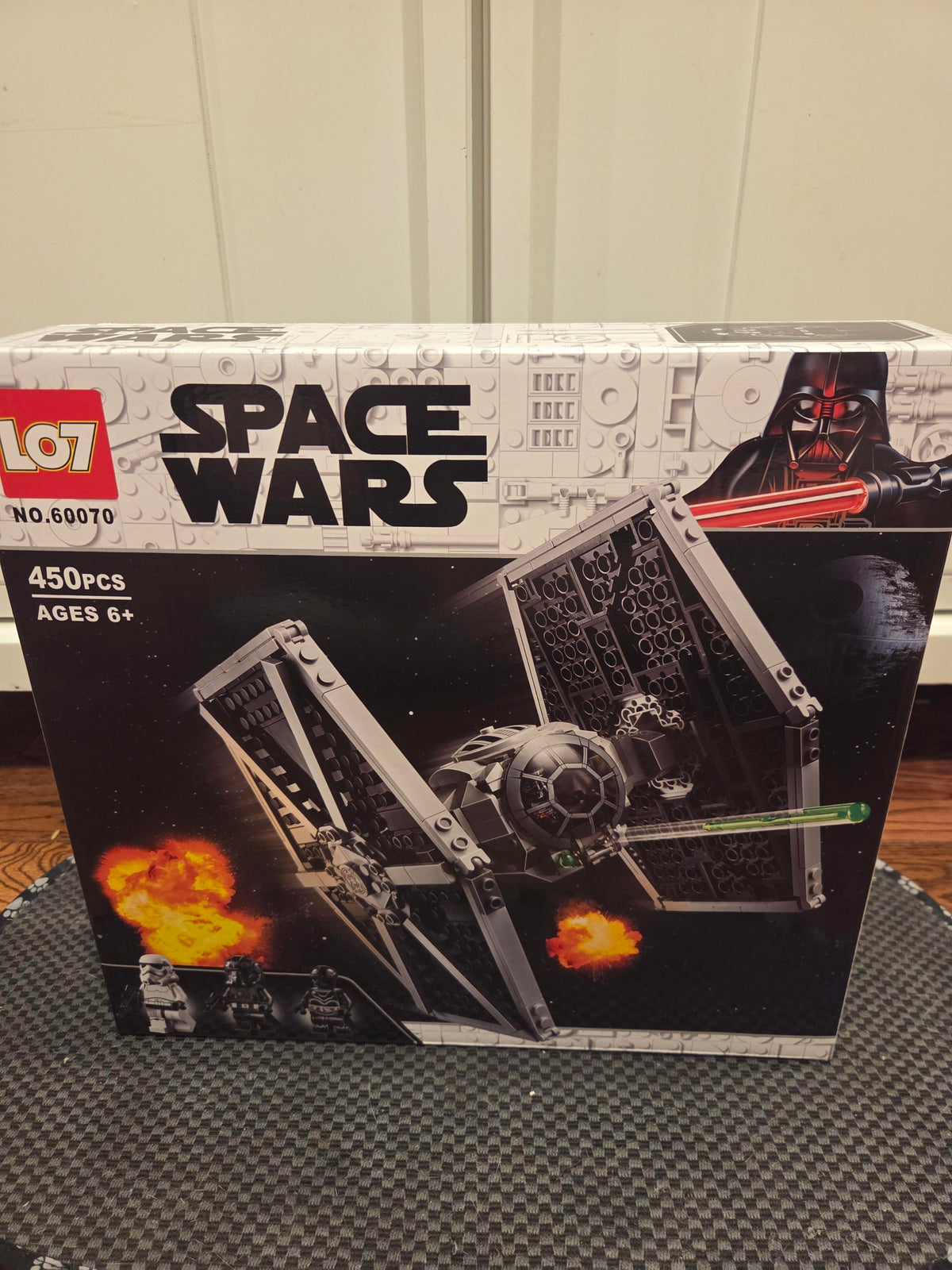 Star Wars Imperial TIE Fighter - 519 Pieces - 75211