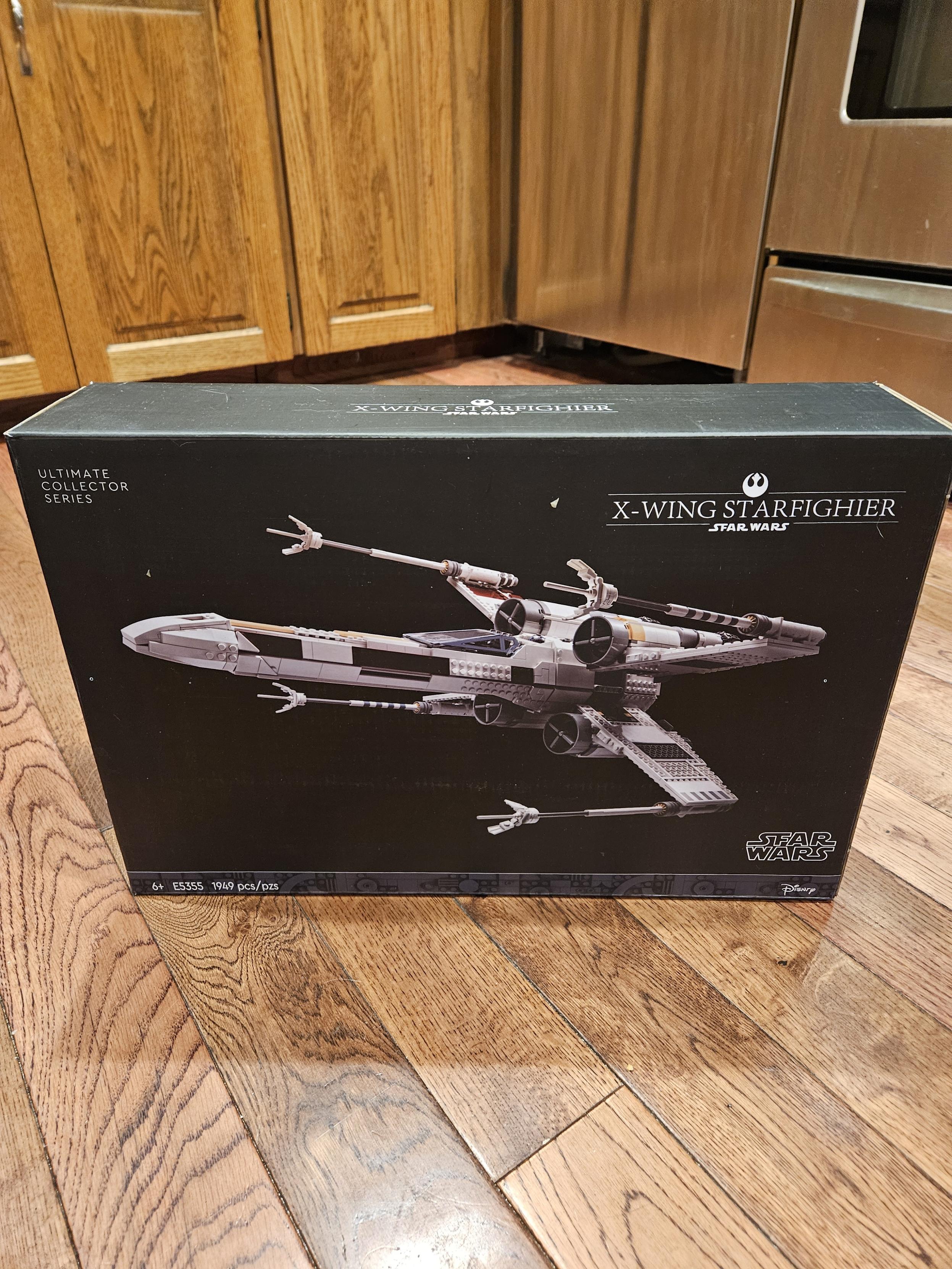 Star Wars X-Wing Starfighter Ultimate Collector Series - 1949 Pieces - 75355